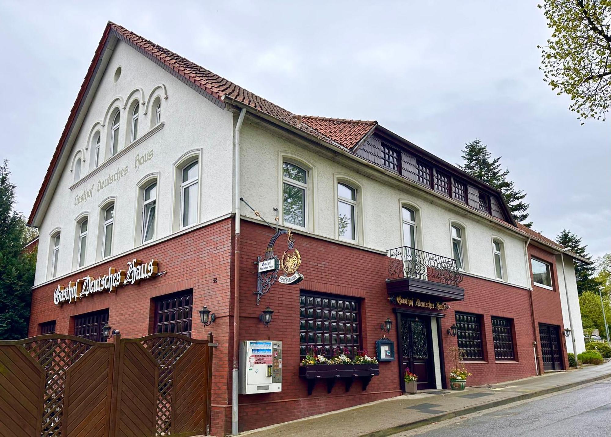 Hotel Deutsches Haus Mit Wlan Und Parkplatz, Hdz Und Kliniken In Der Naehe, Direkt An Der A2 Und A30 Gelegen Lohne  Exterior photo